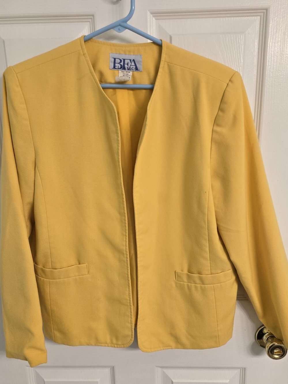 Vintage BFA Classic Yellow Collarless Blazer Jacket Open Front 12P Retro 90s